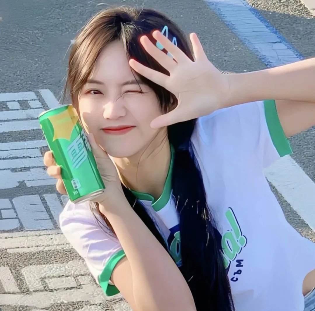 傲娇双宝，爹地你把我抱错了